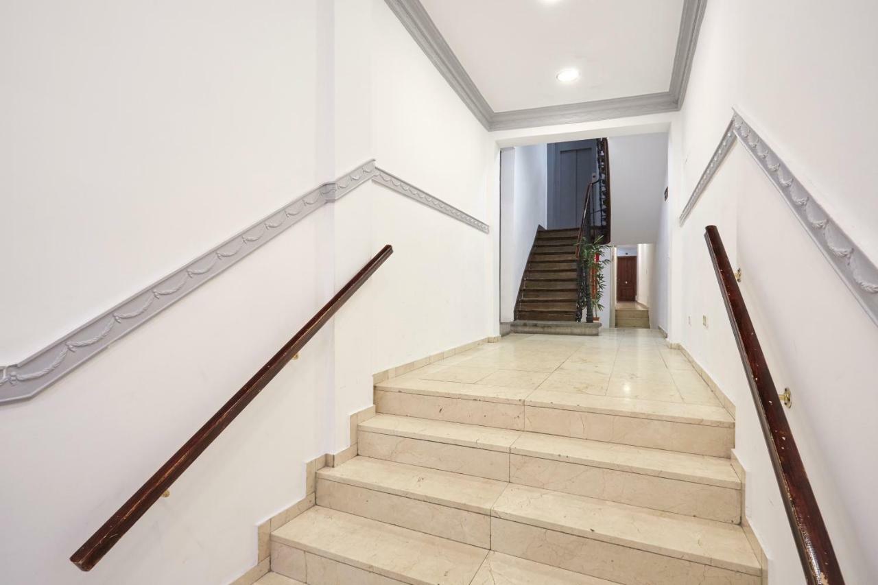 Leeways Apartment II In Gran Via Madrid Exteriör bild