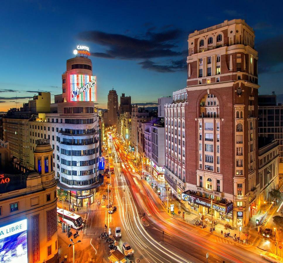 Leeways Apartment II In Gran Via Madrid Exteriör bild
