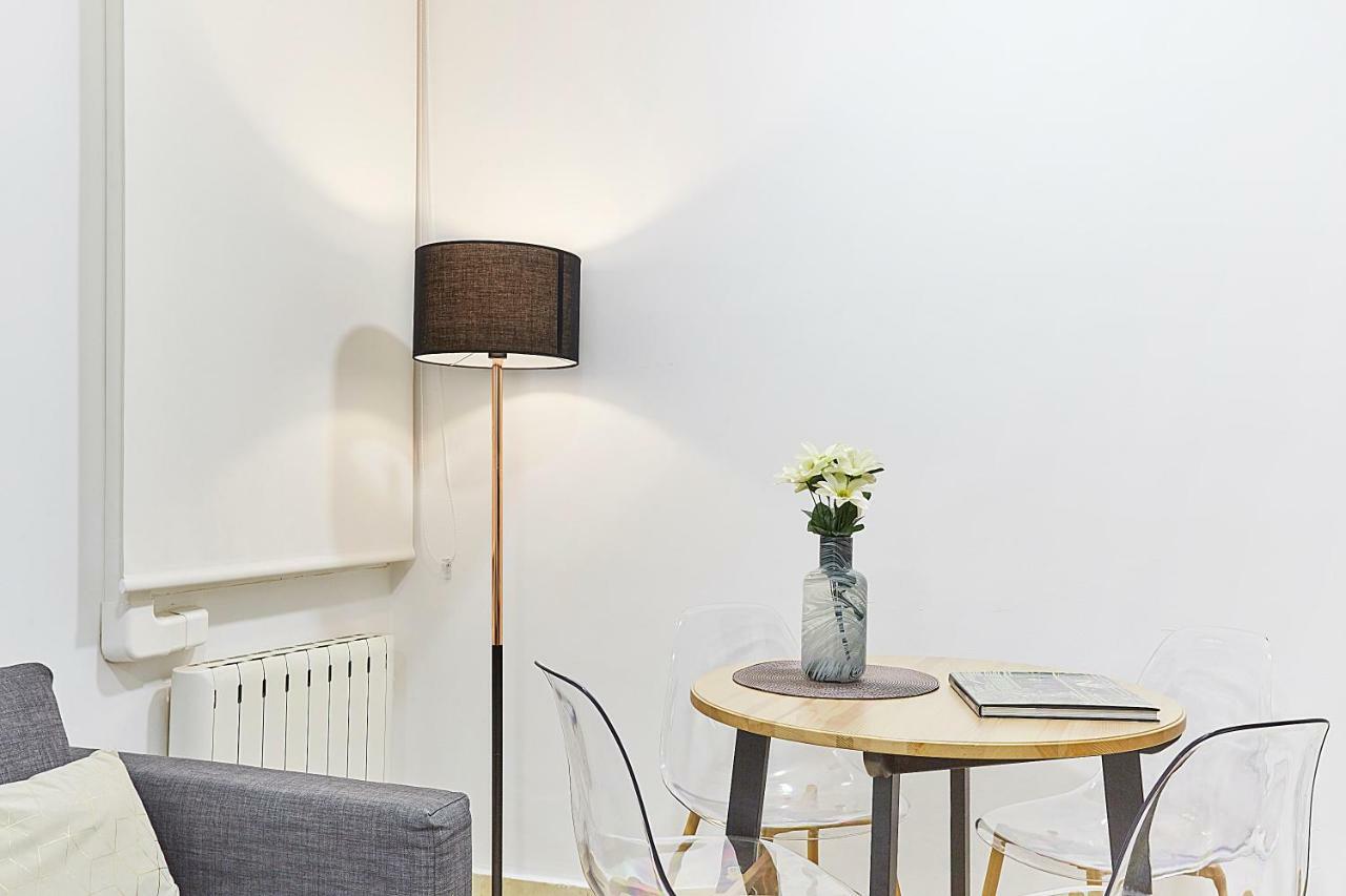 Leeways Apartment II In Gran Via Madrid Exteriör bild